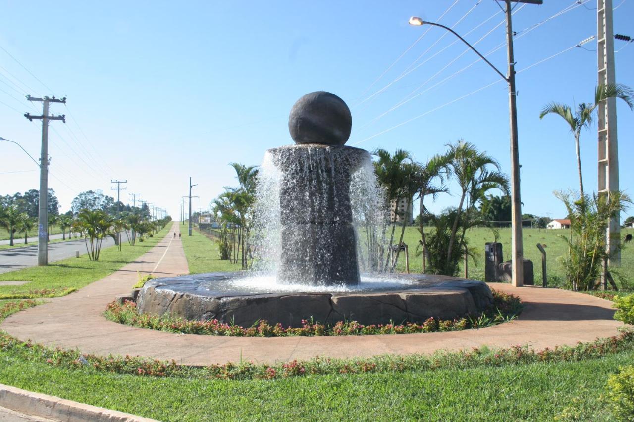 Lacqua Diroma Hotel Com Parque Aquatico 24 Horas กัลดัสโนวัส ภายนอก รูปภาพ