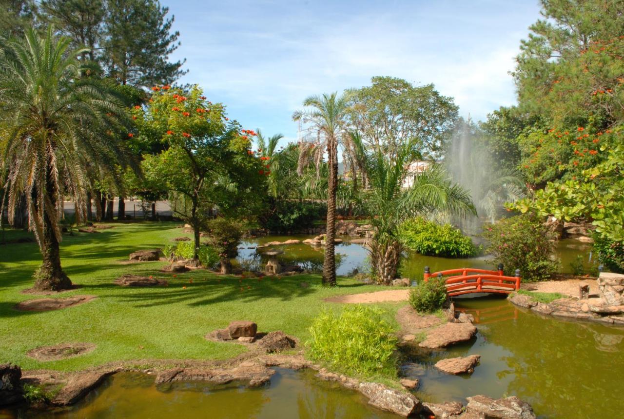 Lacqua Diroma Hotel Com Parque Aquatico 24 Horas กัลดัสโนวัส ภายนอก รูปภาพ