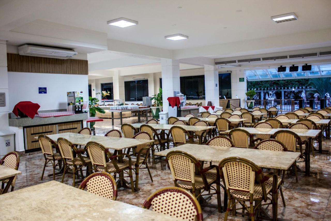 Lacqua Diroma Hotel Com Parque Aquatico 24 Horas กัลดัสโนวัส ภายนอก รูปภาพ