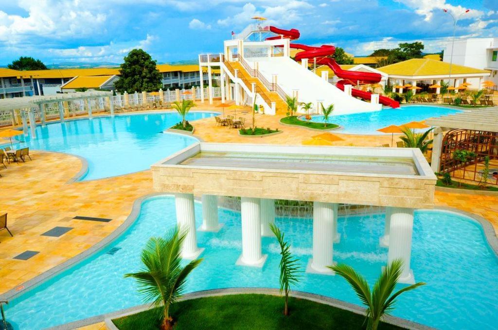 Lacqua Diroma Hotel Com Parque Aquatico 24 Horas กัลดัสโนวัส ภายนอก รูปภาพ